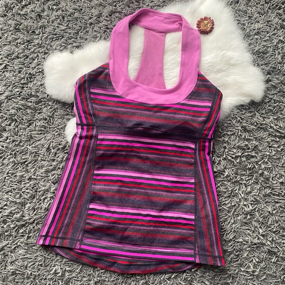 lululemon athletica Tops - Lululemon Scoop Neck Tank